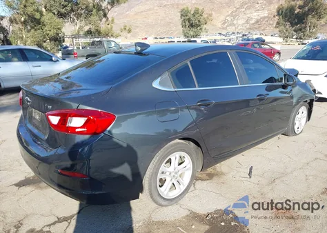 2018 Chevrolet Cruze Lt Auto z USA, uszkodzony, nr VIN 1G1BE5SM0J7233109